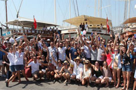 Студенты из Америки отправились в круиз по Эгейскому морю из Бодрума
